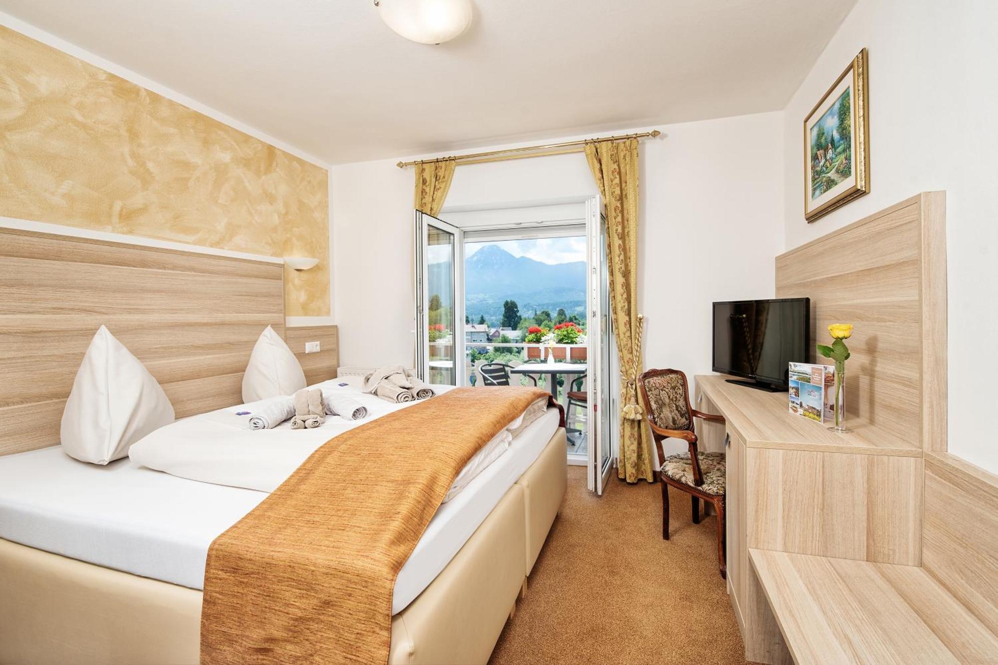 Hotel-Pension Melcher Drobollach am Faakersee Eksteriør bilde