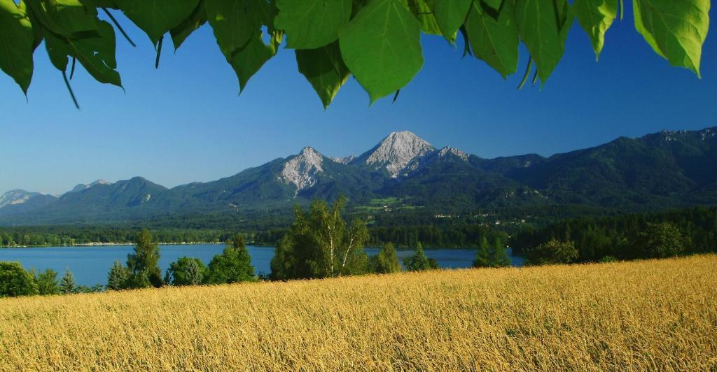 Hotel-Pension Melcher Drobollach am Faakersee Eksteriør bilde